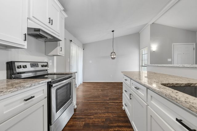 4625 Chapman Street, The Colony, TX 75056