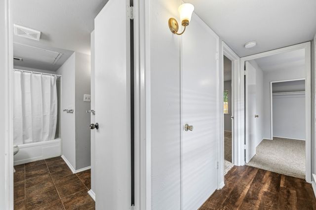 4625 Chapman Street, The Colony, TX 75056