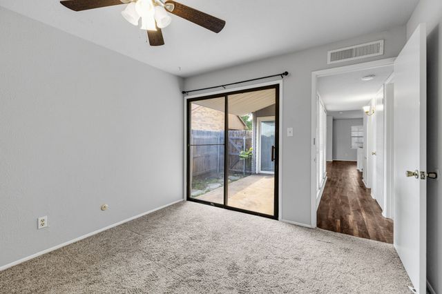 4625 Chapman Street, The Colony, TX 75056