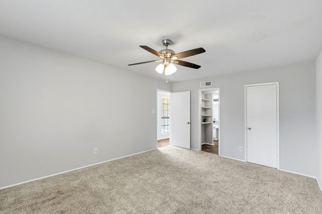 4625 Chapman Street, The Colony, TX 75056