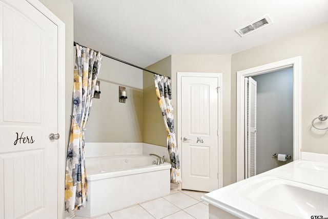 704 Windover Ln, Bullard, TX 75757