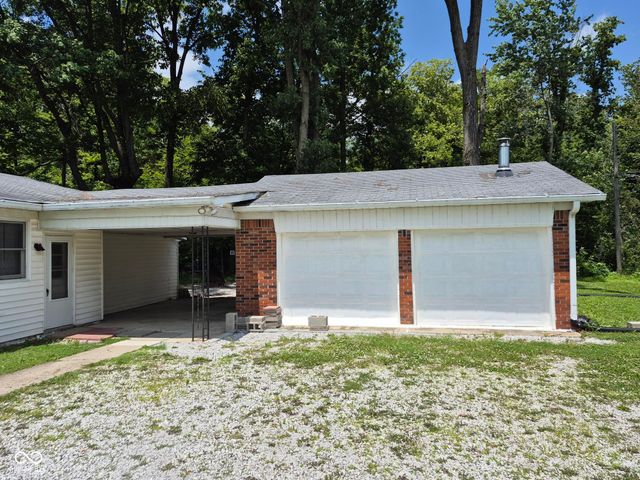 9036 E Raymond Street, Indianapolis, IN 46239