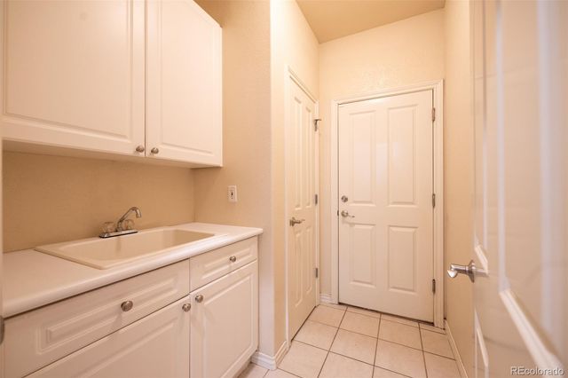 6540 S Uravan Court, Aurora, CO 80016