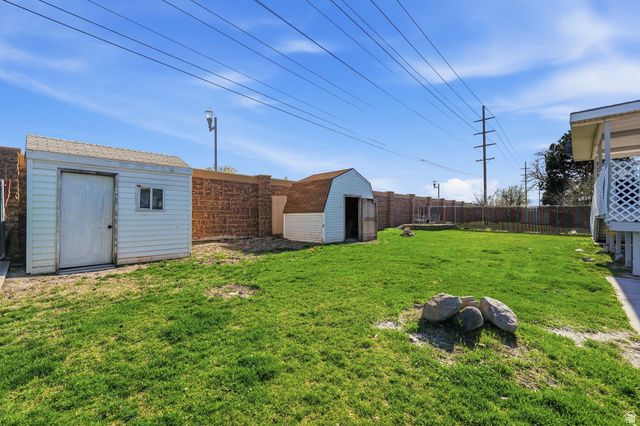 1211 W TAMARACK RD, Taylorsville, UT 84123