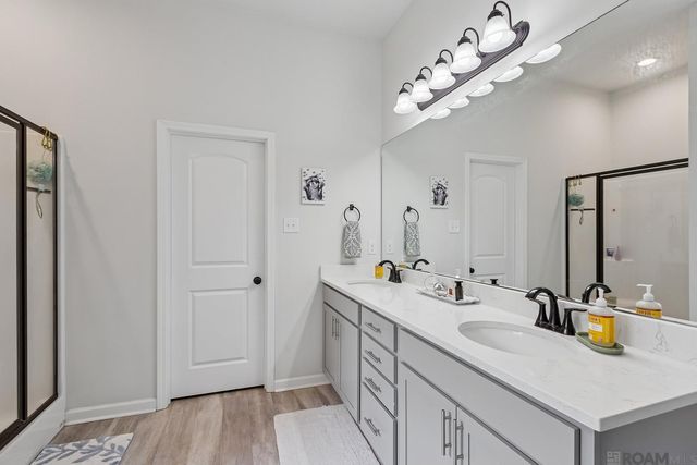 1218 Rustic Pine Dr, Baton Rouge, LA 70820