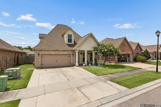1218 Rustic Pine Dr, Baton Rouge, LA 70820