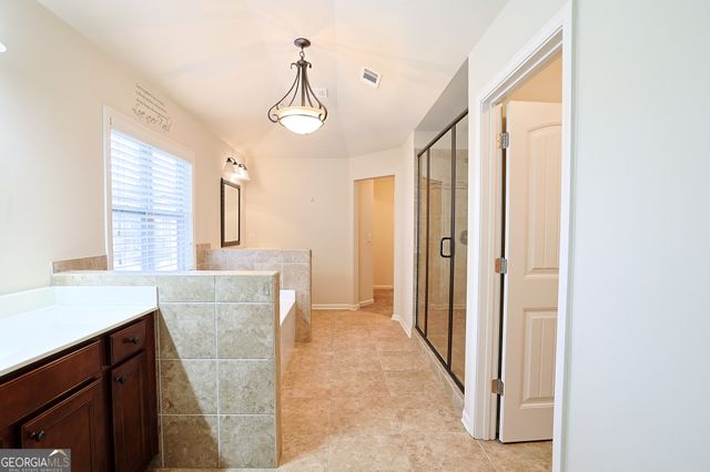 2236 Caledonia Drive, Lawrenceville, GA 30045