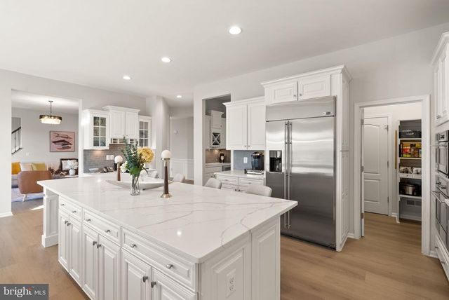 41960 BARNSDALE VIEW CT, Ashburn, VA 20148