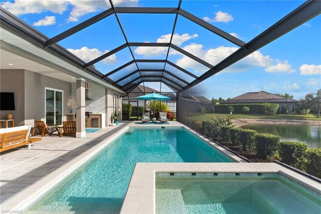 14433 Neptune AVE, Naples, FL 34114