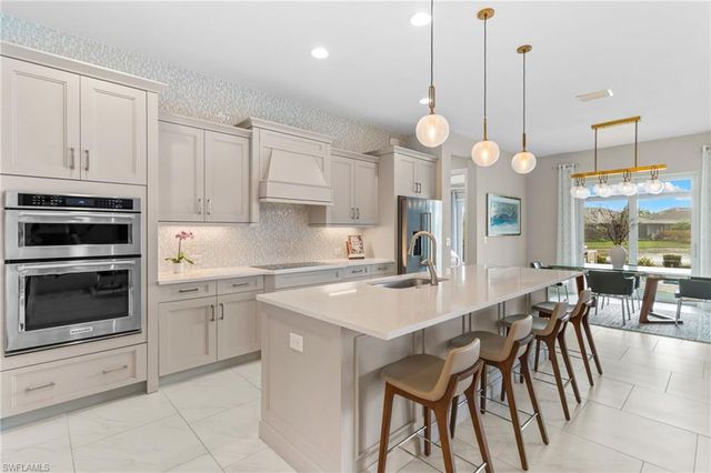 14433 Neptune AVE, Naples, FL 34114