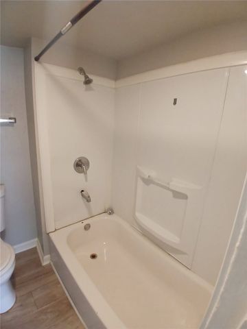 2534 Tarlton St, Corpus Christi, TX 78416
