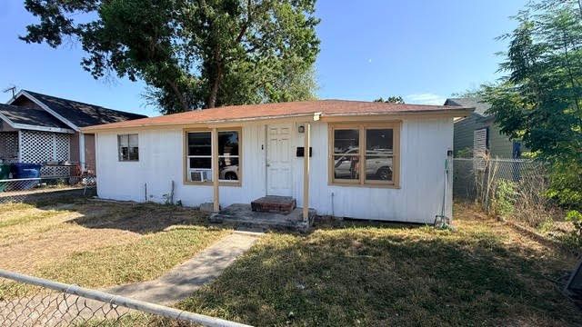 2534 Tarlton St, Corpus Christi, TX 78416