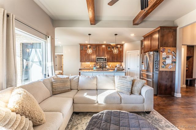 10828 S 274th East Avenue, Coweta, OK 74429