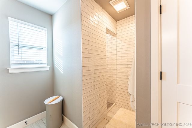 10828 S 274th East Avenue, Coweta, OK 74429