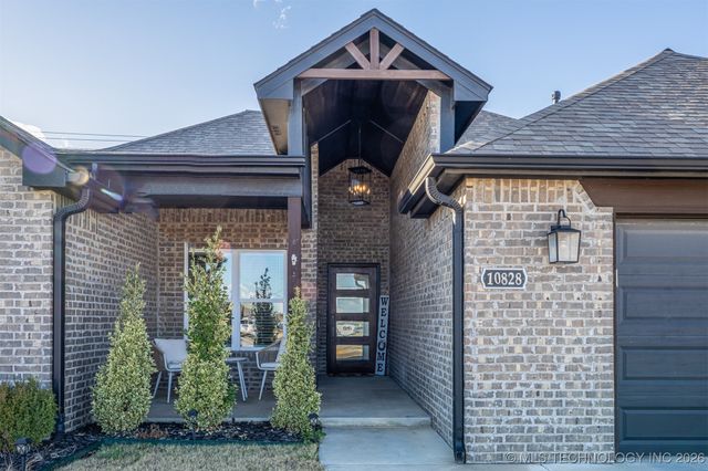 10828 S 274th East Avenue, Coweta, OK 74429