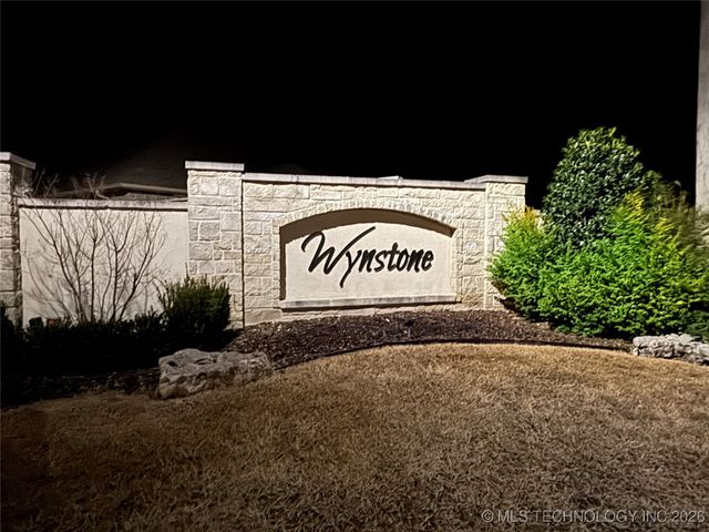 10828 S 274th East Avenue, Coweta, OK 74429