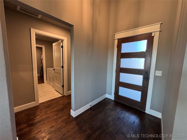 10828 S 274th East Avenue, Coweta, OK 74429