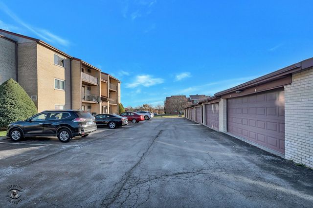 9865 Cordoba Court 3A, Orland Park, IL 60462