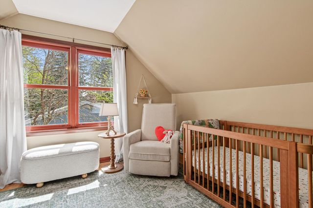 1420 Winnetka Avenue N, Golden Valley, MN 55427