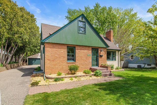 1420 Winnetka Avenue N, Golden Valley, MN 55427