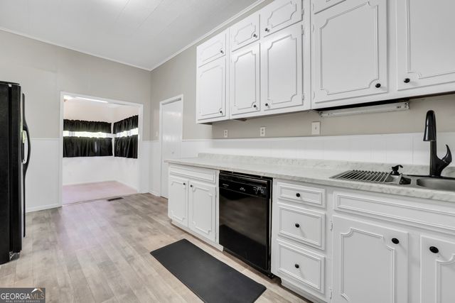 76 College Street, Mcdonough, GA 30253