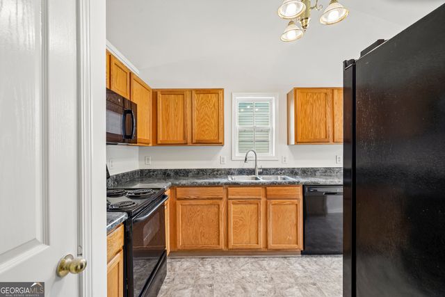6550 Snowbird Lane, Douglasville, GA 30134