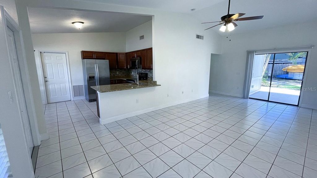 Image 4 of property listing at 1551 N CONRAD AVENUE, Sarasota, FL 34237