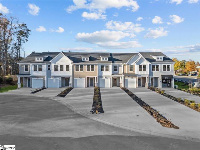 411 W Parima Court, Spartanburg, SC 29301