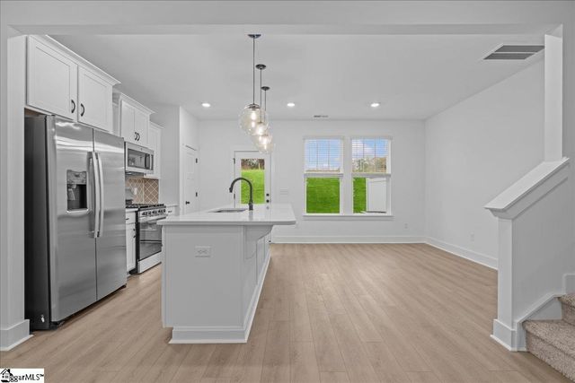 411 W Parima Court, Spartanburg, SC 29301