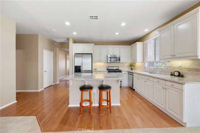 8155 Faldo Avenue, Hemet, CA 92545