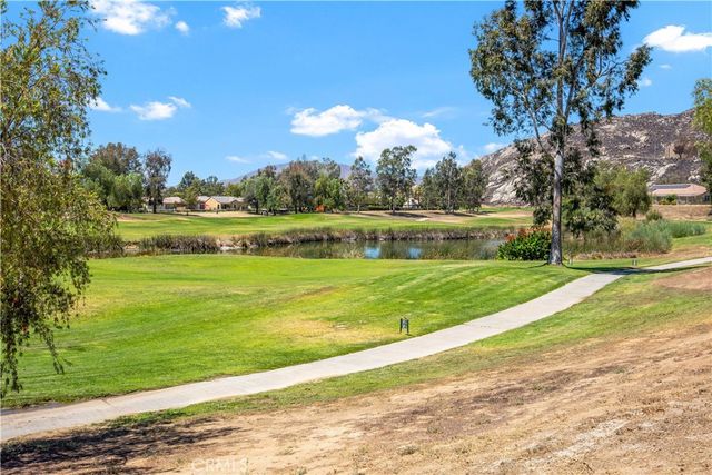 8155 Faldo Avenue, Hemet, CA 92545