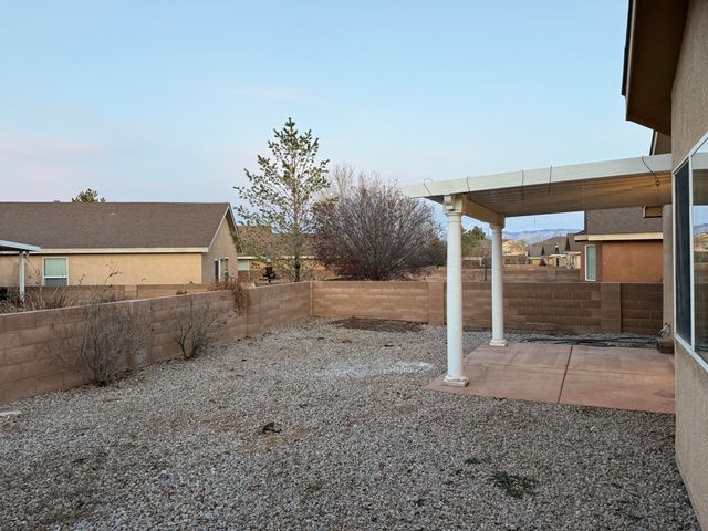 8027 Sierra Altos Place NW, Albuquerque, NM 87114