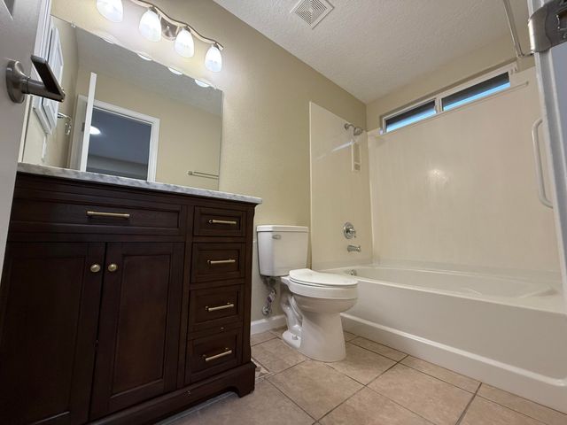 8027 Sierra Altos Place NW, Albuquerque, NM 87114