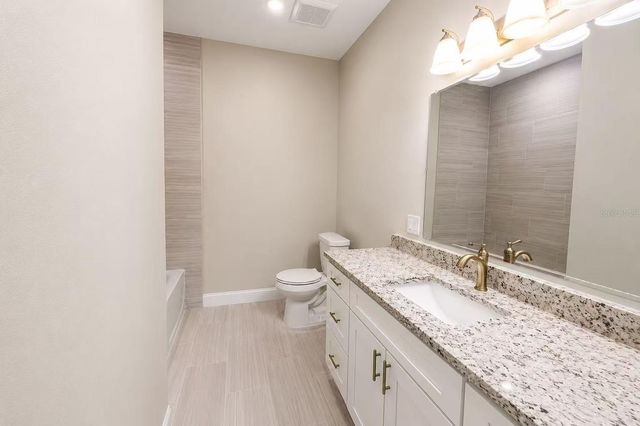 3203 E DIANA STREET, Tampa, FL 33610