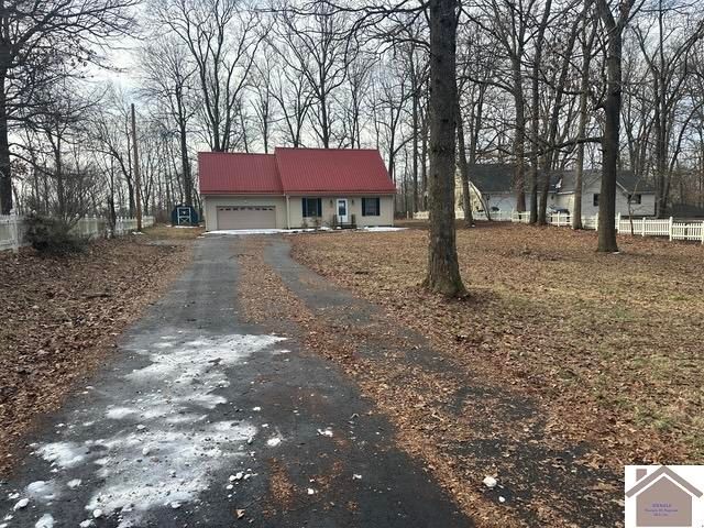 190 Berwick Lane, Benton, KY 42025