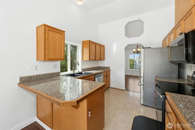 19813 17th Avenue Ct E, Spanaway, WA 98387