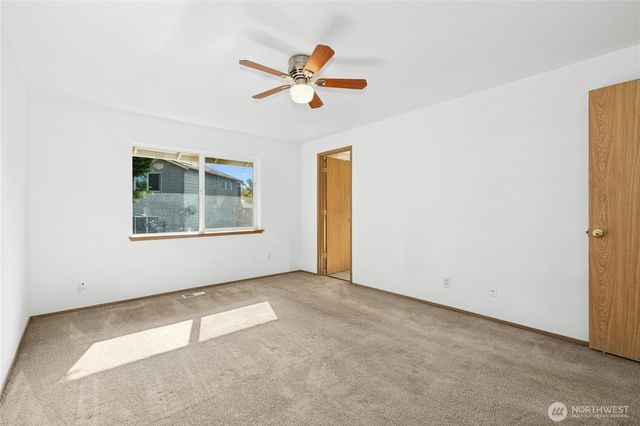 19813 17th Avenue Ct E, Spanaway, WA 98387