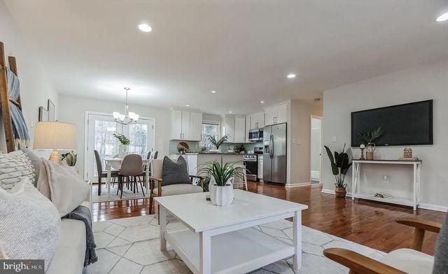 8209 ROSARYVILLE RD, Upper Marlboro, MD 20772