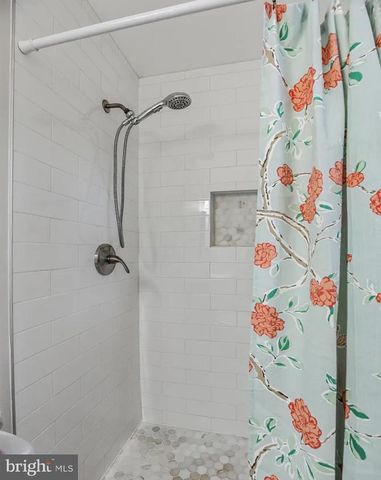 8209 ROSARYVILLE RD, Upper Marlboro, MD 20772