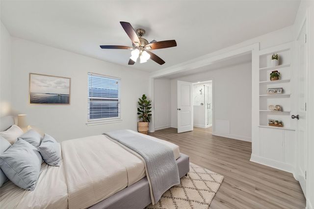 1707 W 43rd Street, Houston, TX 77018