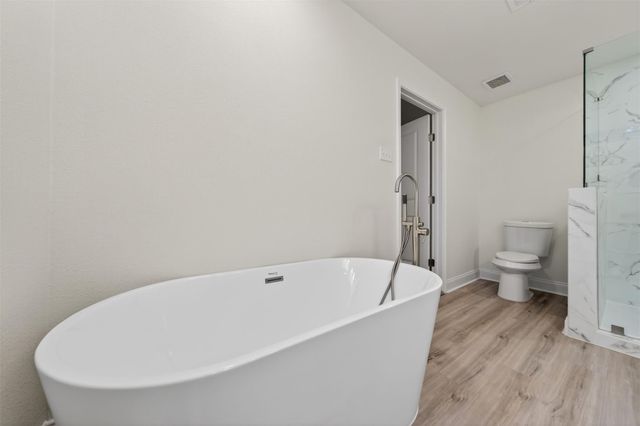 1707 W 43rd Street, Houston, TX 77018