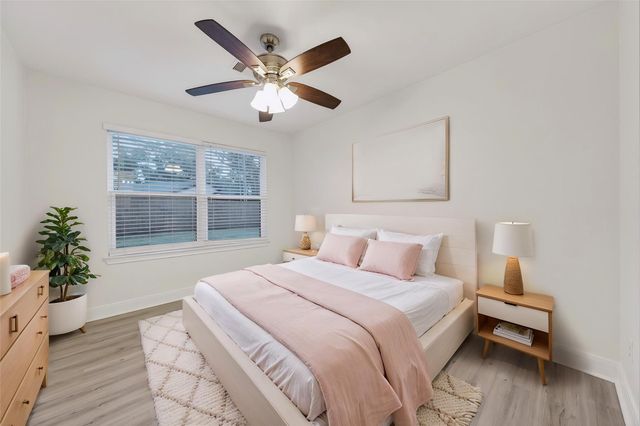 1707 W 43rd Street, Houston, TX 77018
