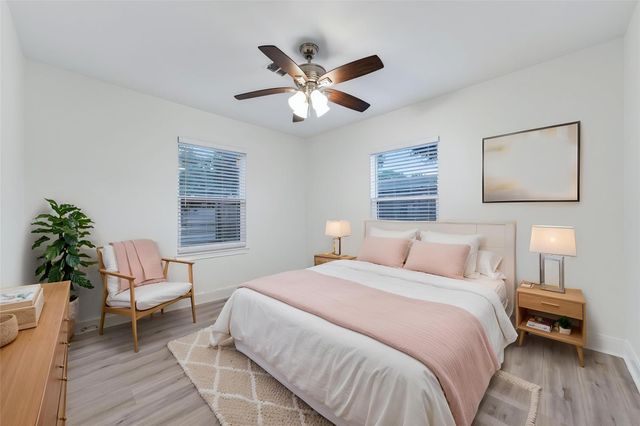 1707 W 43rd Street, Houston, TX 77018