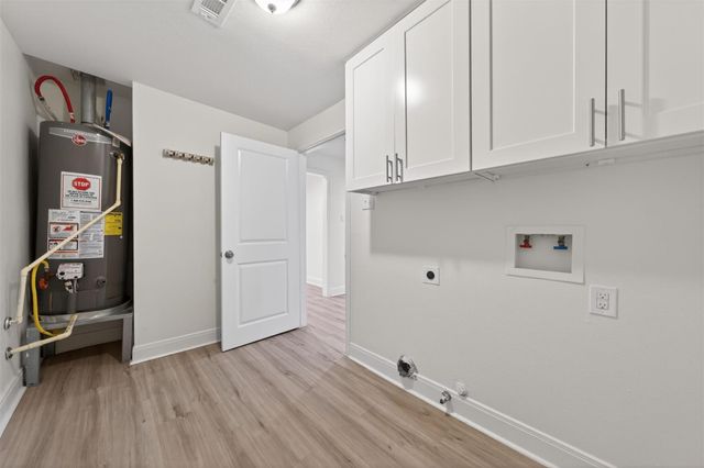 1707 W 43rd Street, Houston, TX 77018