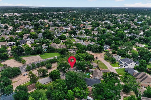 1707 W 43rd Street, Houston, TX 77018