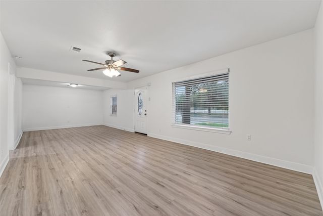 1707 W 43rd Street, Houston, TX 77018