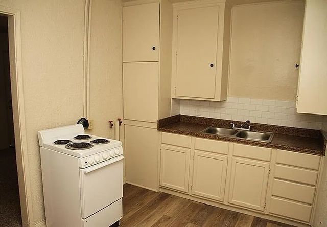 9217 N Dodson Drive, White Settlement, TX 76108