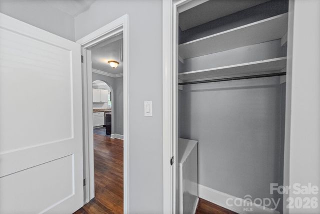 3137 Mathis Drive, Charlotte, NC 28208