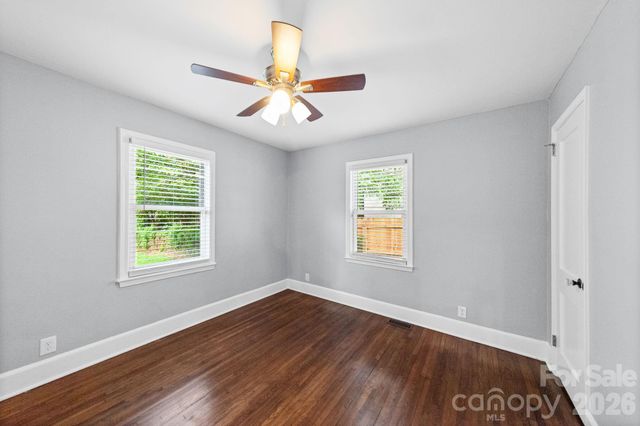 3137 Mathis Drive, Charlotte, NC 28208