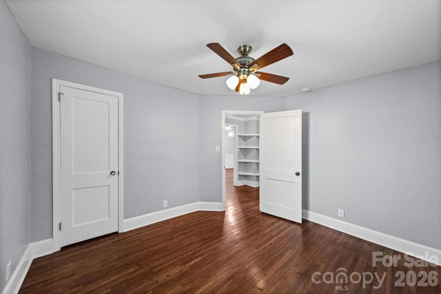 3137 Mathis Drive, Charlotte, NC 28208